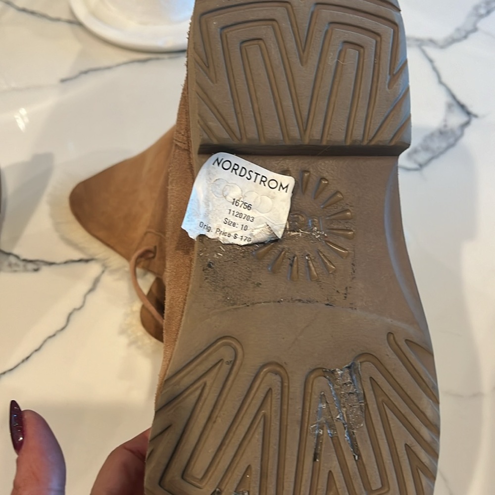 Lace-up uggs - Picture 5 of 6